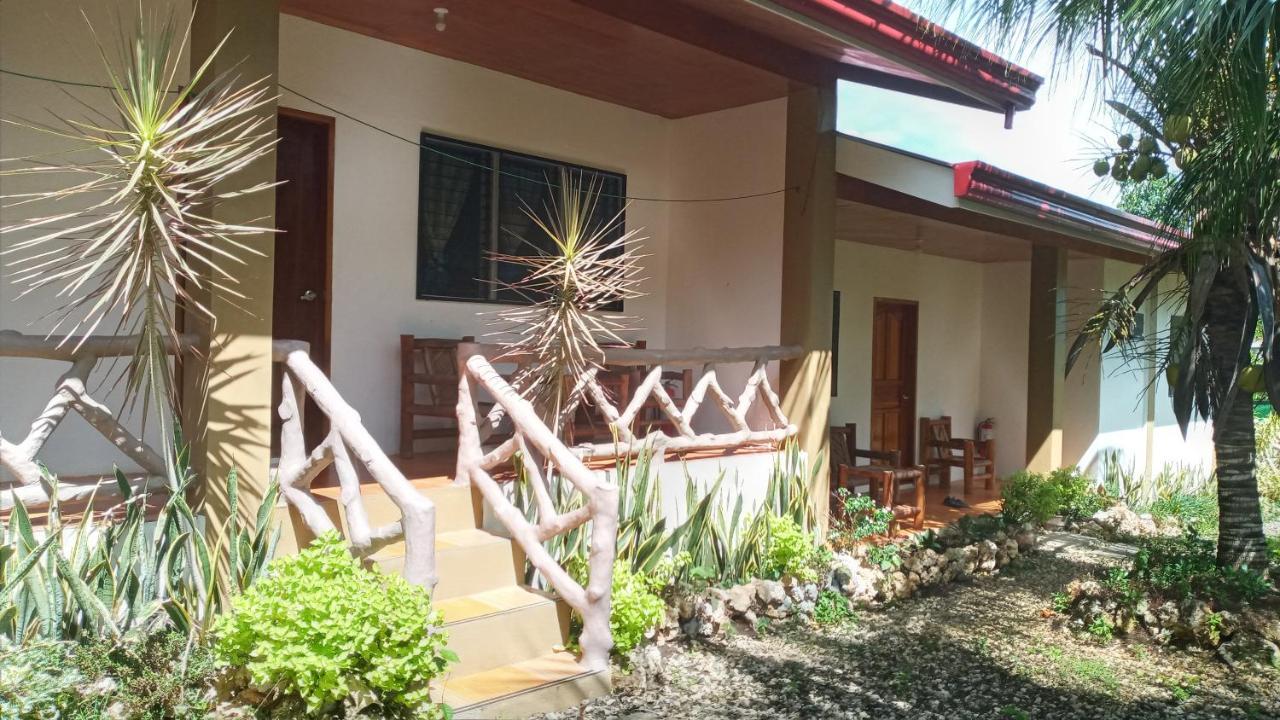 Casa James Apartment, Rooms , Pool And Restaurant 锡基霍尔 外观 照片