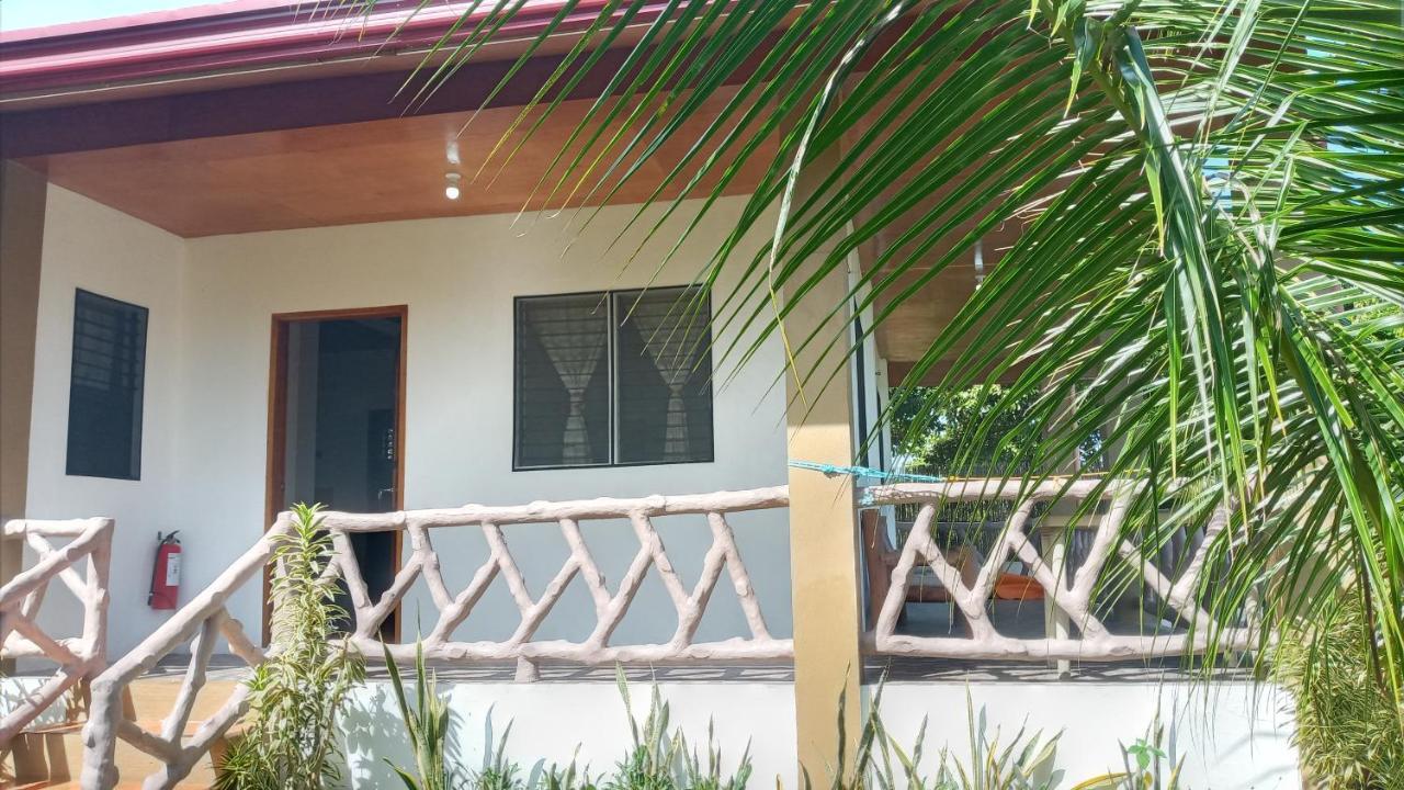 Casa James Apartment, Rooms , Pool And Restaurant 锡基霍尔 外观 照片